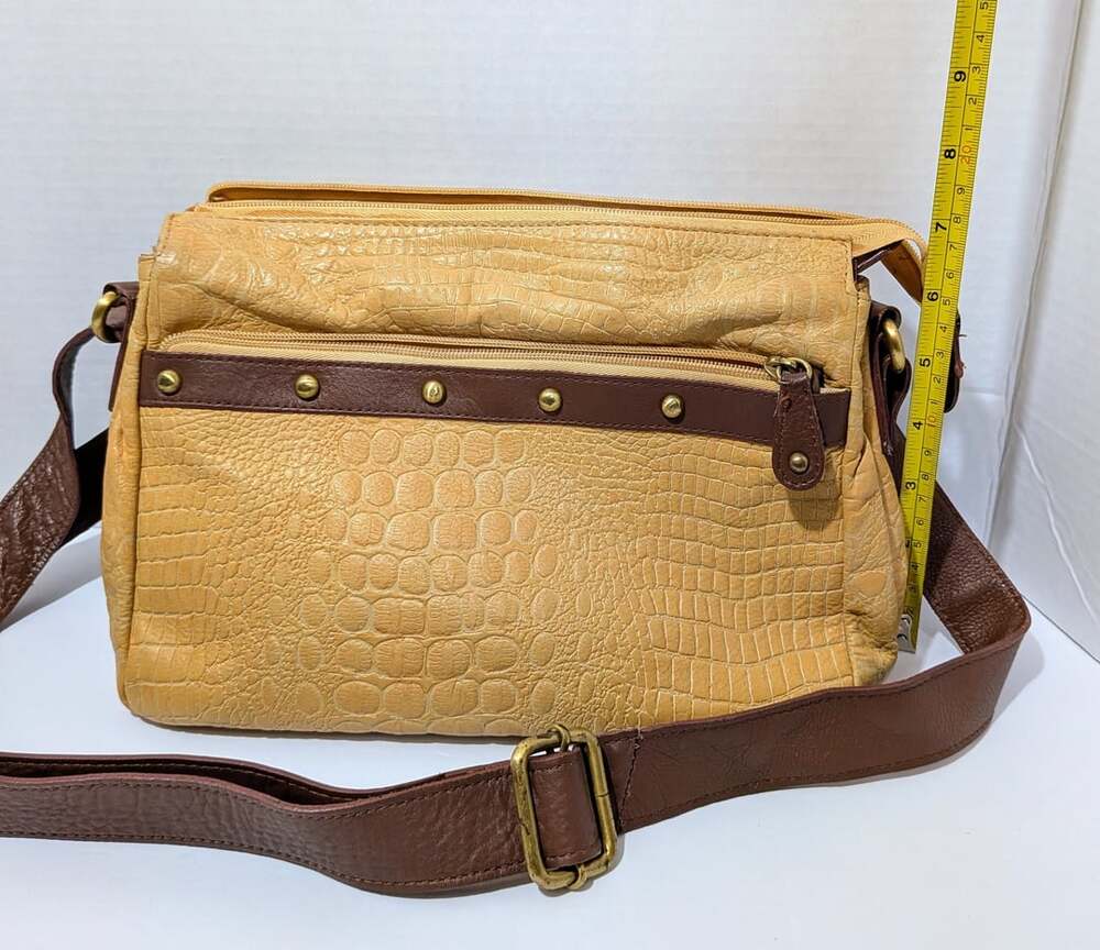 Great American Leatherworks Tan Crocodile Embossed Studded Shoulder Bag Crossbod